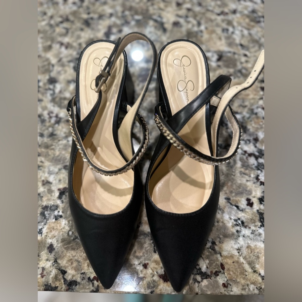 Jessica Simpson Black Pointed-Toe Slingback Heels